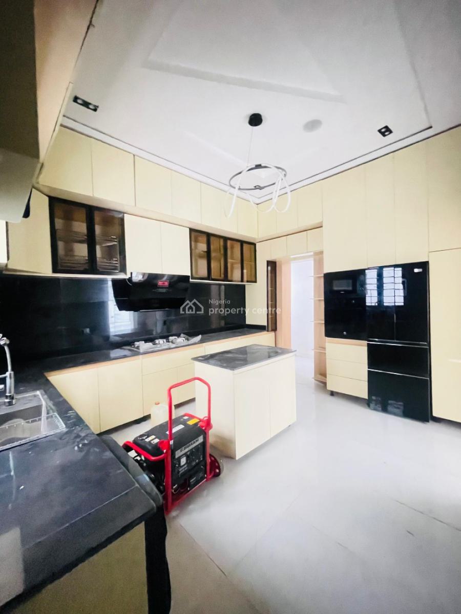 Luxury 5 Bedroom Detached in a Serene Estate with Bq and Pool, Ajah, Lagos, Detached Duplex for Sale