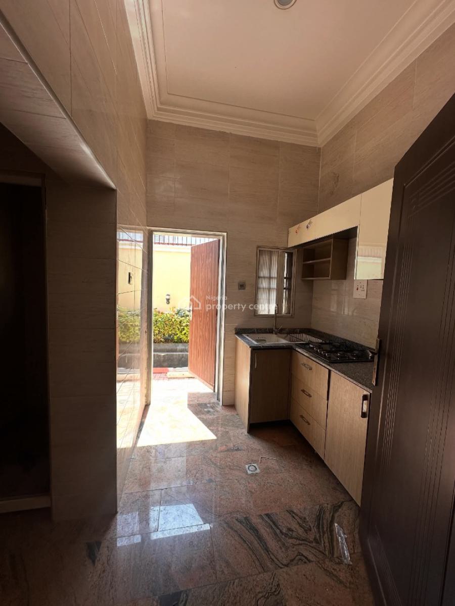 Serviced 2 Bedroom Apartment with Central Gen, Gilmore, Jahi, Abuja, Flat / Apartment for Rent