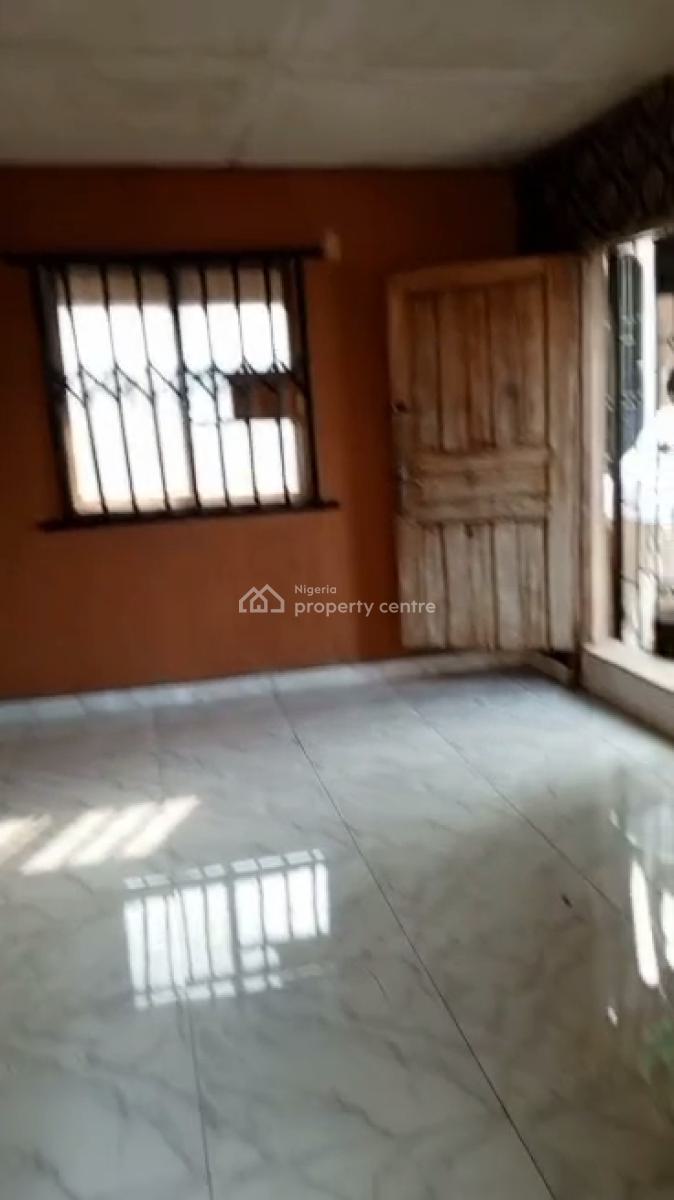 Neatly Used 2 Bedroom Apartment (upstairs), Off Jonathan Coker, New Oko-oba, Agege, Lagos, Flat / Apartment for Rent