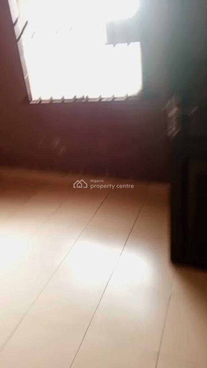 Neatly Used 2 Bedroom Apartment (upstairs), Off Jonathan Coker, New Oko-oba, Agege, Lagos, Flat / Apartment for Rent