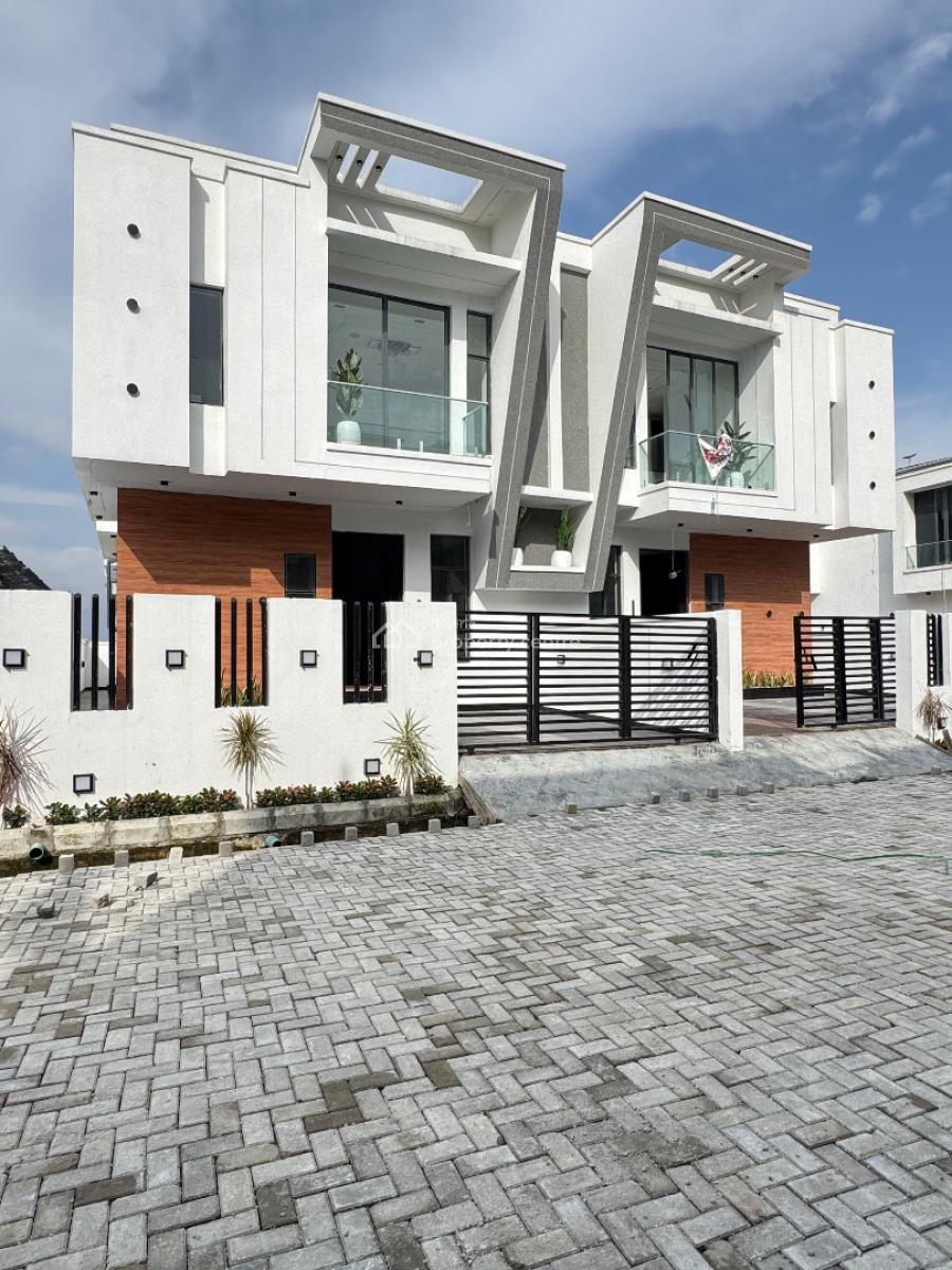 Stunning  4 Bedroom  Semi-detached Duplex with a Bq, Ajah, Lagos, Semi-detached Duplex for Sale