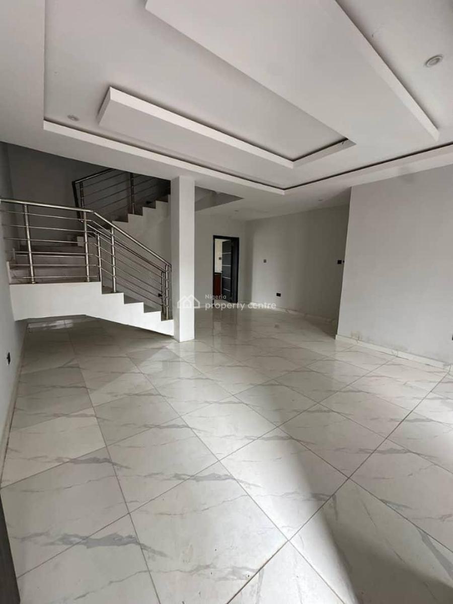 Newly Built 4 Bedroom Duplex on Tarred Road. No Bq, Gaduwa, Abuja, Terraced Duplex for Rent