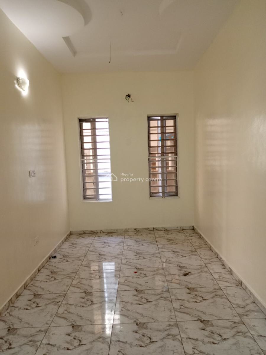 Very Clean, Massive 4 Bed Semi-detached Duplex with Bq in an Estate, Ologolo, Lekki, Lagos, Semi-detached Duplex for Rent