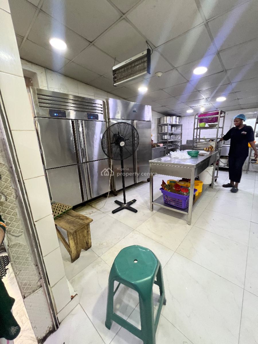 a Restaurant Space, Off Admiralty Way, Lekki Phase 1, Lekki, Lagos, Restaurant / Bar for Rent