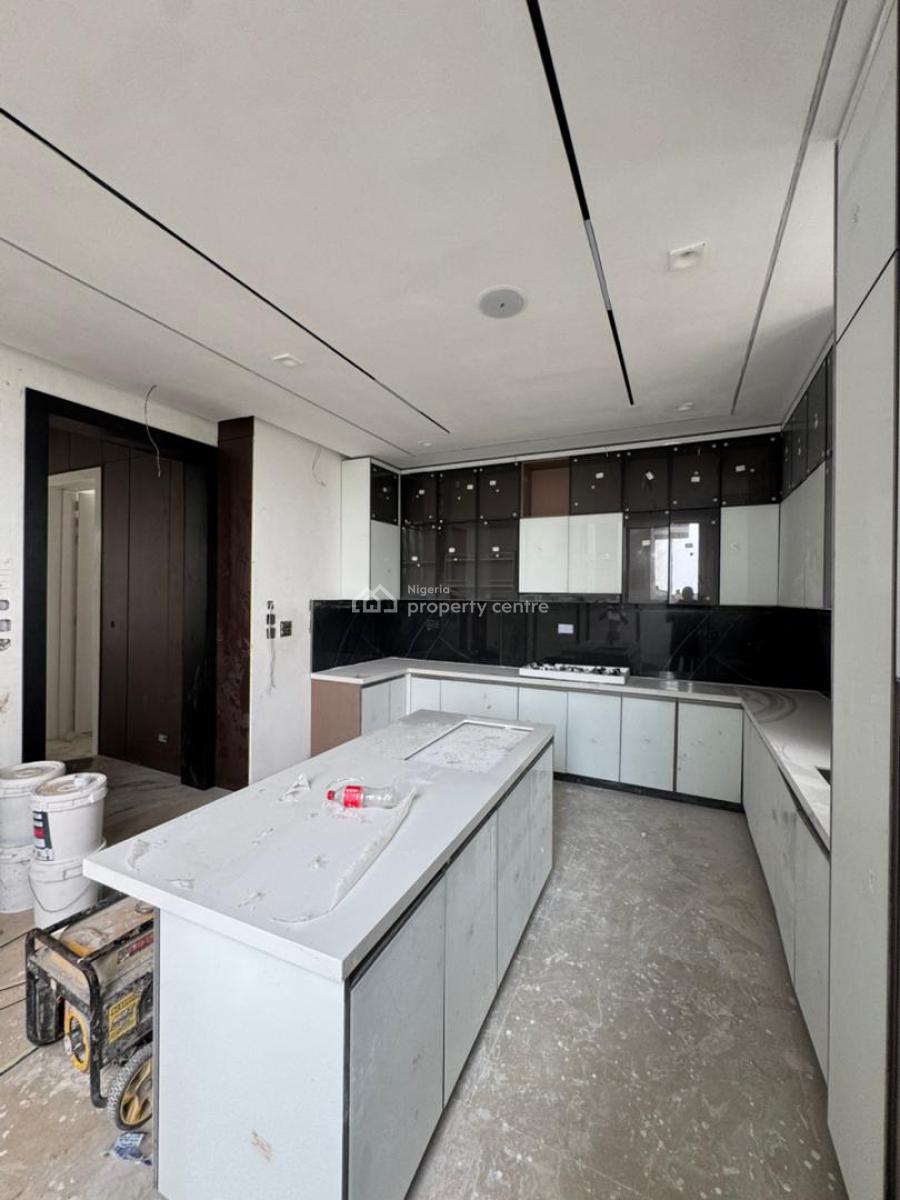 Beautiful 5 Bedroom Duplex with a Pool and Bq, Lekki Phase 1, Lekki, Lagos, House for Sale