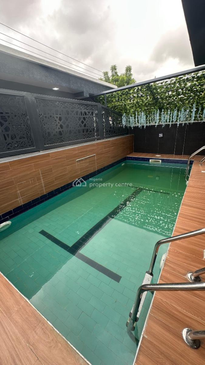 Elegant 2 Bedroom Apartment Fully Serviced, Lekki Phase 1, Lekki, Lagos, Flat / Apartment for Sale