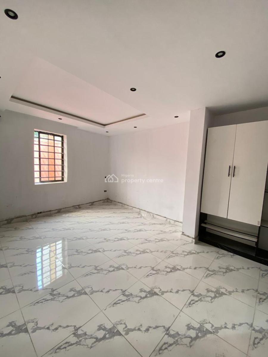 Excellent 2 Bedroom Apartments, Ikate, Lekki, Lagos, Flat / Apartment for Sale