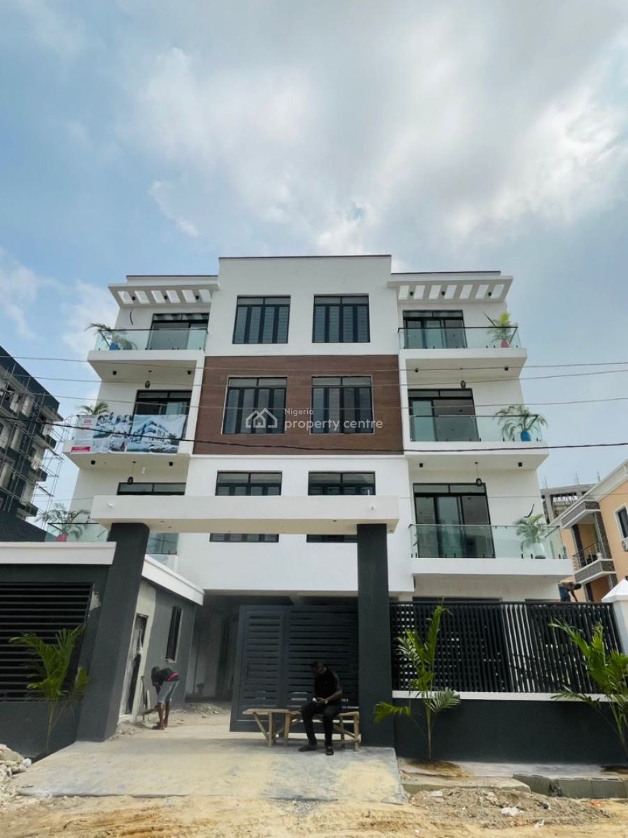 Well Spacious 2 Bedroom Apartment in a Prime Location, Ikate, Lekki, Lagos, Block of Flats for Sale