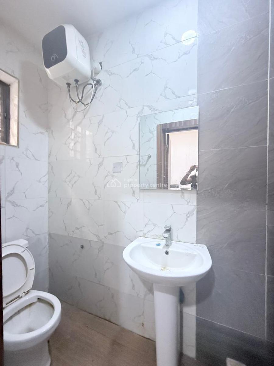 Lovely 2bedroom Apartment, Ologolo, Lekki, Lagos, Ologolo, Lekki, Lagos, Flat / Apartment for Rent