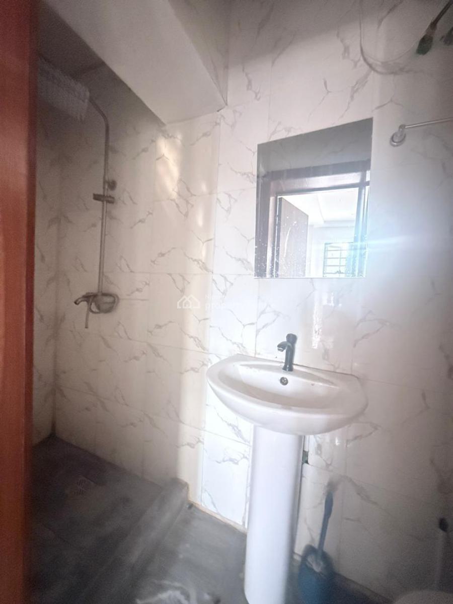 Lovely 2bedroom Apartment, Ologolo, Lekki, Lagos, Ologolo, Lekki, Lagos, Flat / Apartment for Rent
