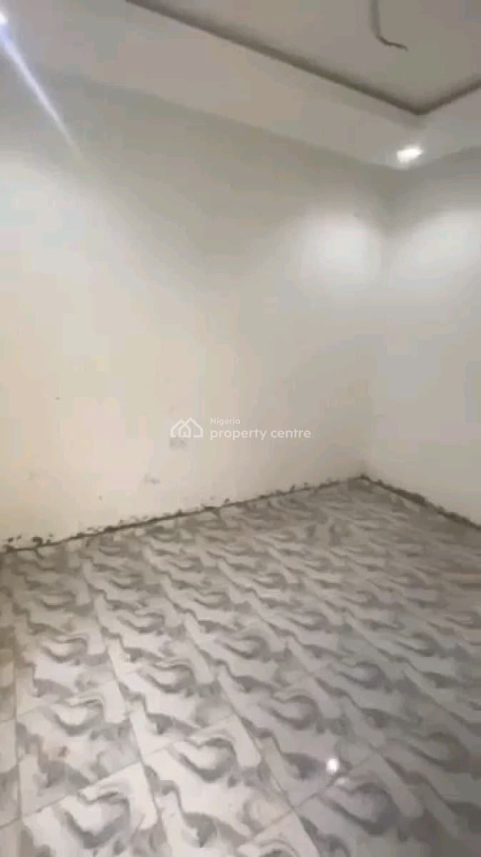 a Tastefully Finished and Standard Studio Apartment, Mafowoku Street, Akoka, Yaba, Lagos, Self Contain (single Rooms) for Rent