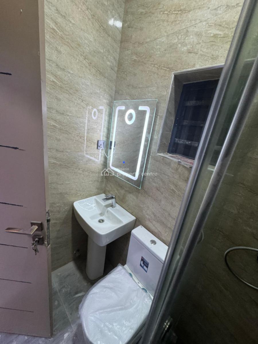 Newly Built Luxury  Serviced 2 Bedroom Flat, Pinnock Beach Road Osapa London Lekki, Osapa, Lekki, Lagos, Flat / Apartment for Rent