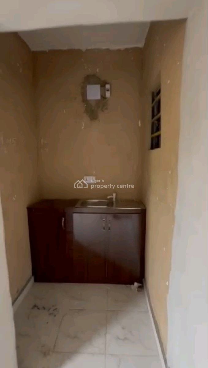 a Newly Built and Decent Roomself Con, Upstairs with Pop, Off Morocco Road, Shomolu, Lagos, Self Contain (single Rooms) for Rent