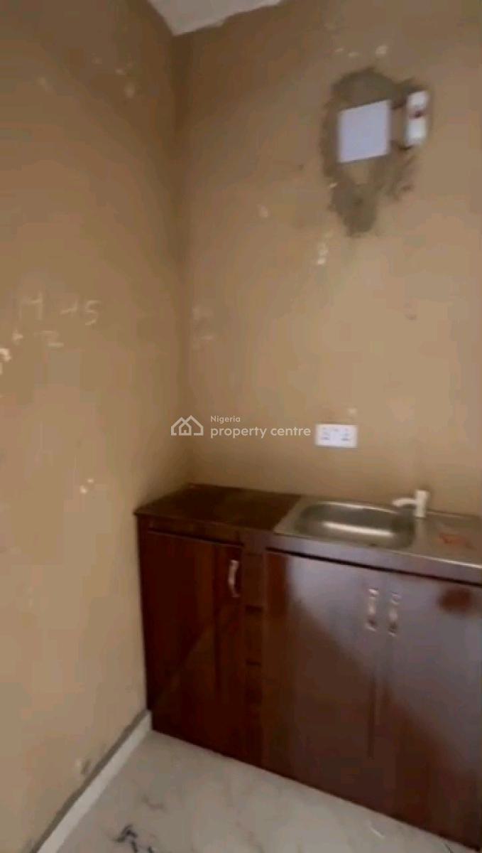 a Newly Built and Decent Roomself Con, Upstairs with Pop, Off Morocco Road, Shomolu, Lagos, Self Contain (single Rooms) for Rent