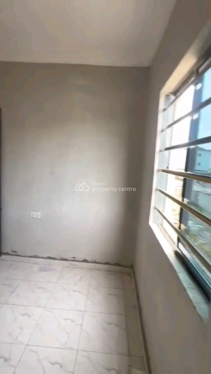 a Newly Built and Decent Roomself Con, Upstairs with Pop, Off Morocco Road, Shomolu, Lagos, Self Contain (single Rooms) for Rent