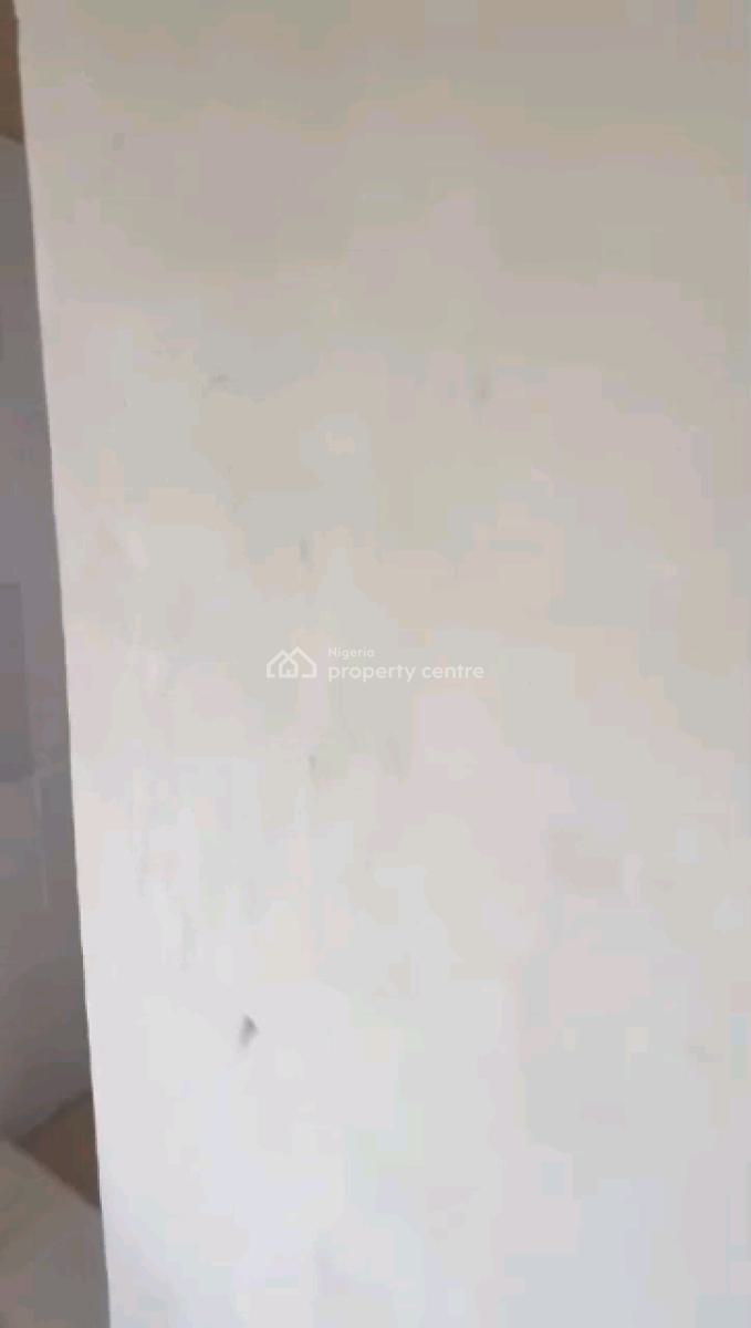 a Newly Built and Decent Roomself Con, Upstairs with Pop, Off Morocco Road, Shomolu, Lagos, Self Contain (single Rooms) for Rent