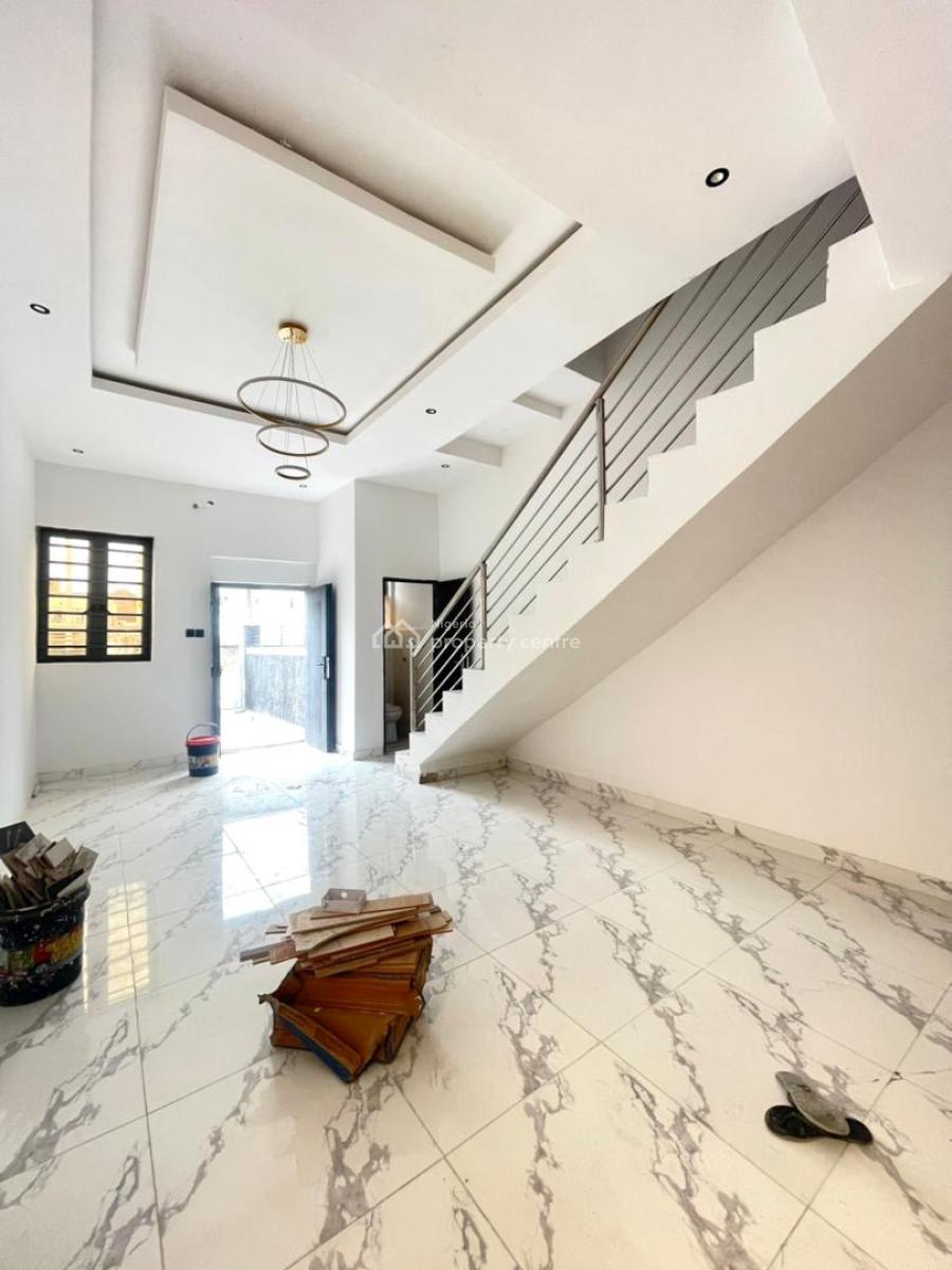 Fastest Finger! Massive Discount on This 3bed with Private Compound, Fastest Finger! Massive Discount on This 3bed with Private Compound, Ajah, Lagos, Terraced Duplex for Sale