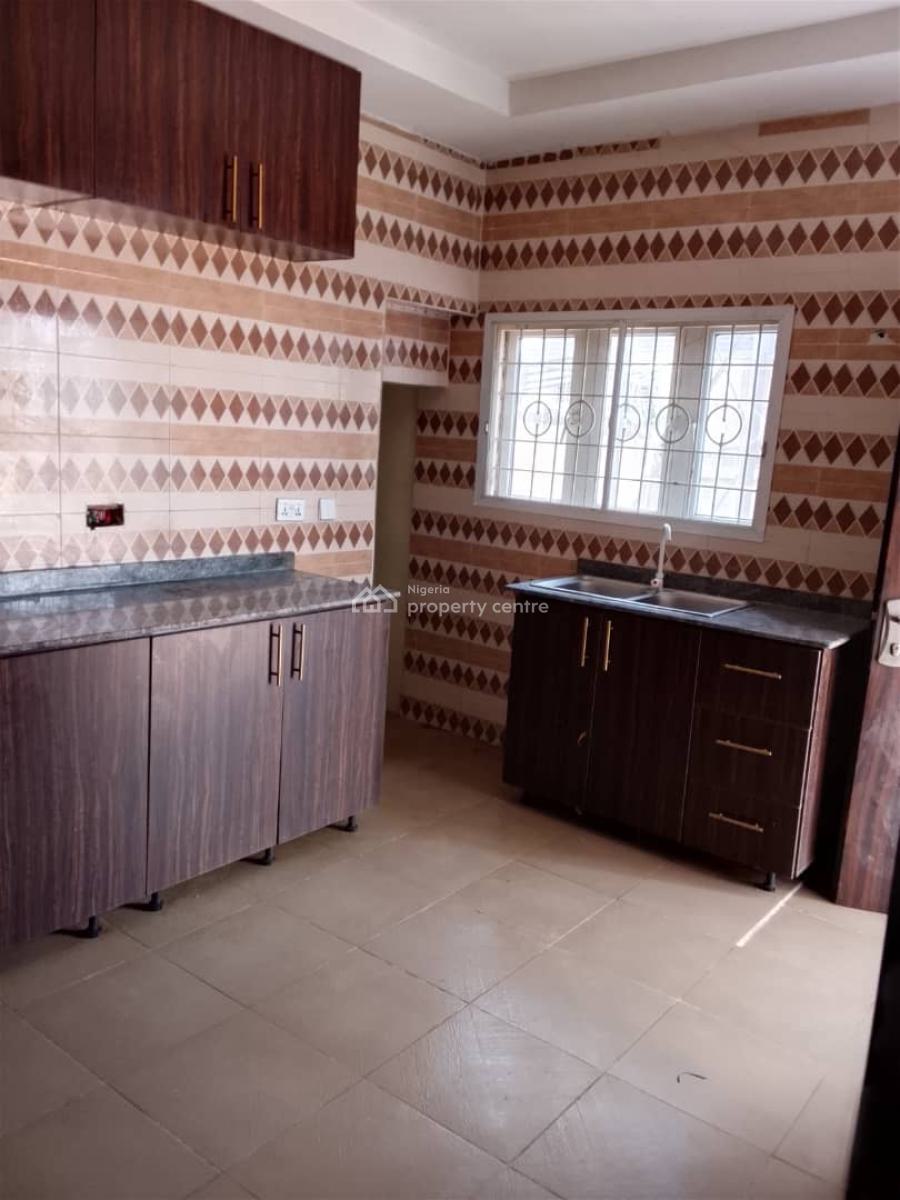 Luxury Smart 4 Bedroom Duplex, By Nut Estate, Lugbe District, Abuja, Semi-detached Duplex for Sale