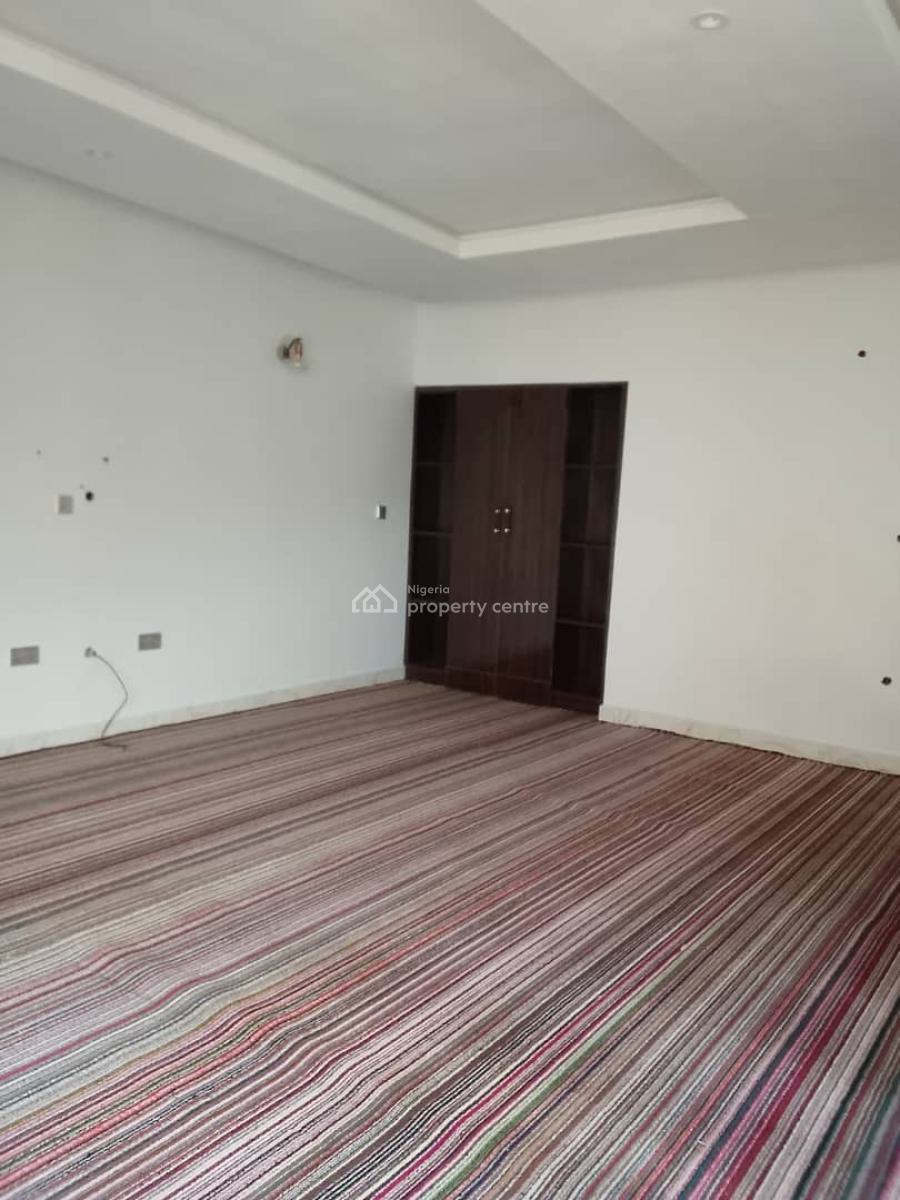 Luxury Smart 4 Bedroom Duplex, By Nut Estate, Lugbe District, Abuja, Semi-detached Duplex for Sale