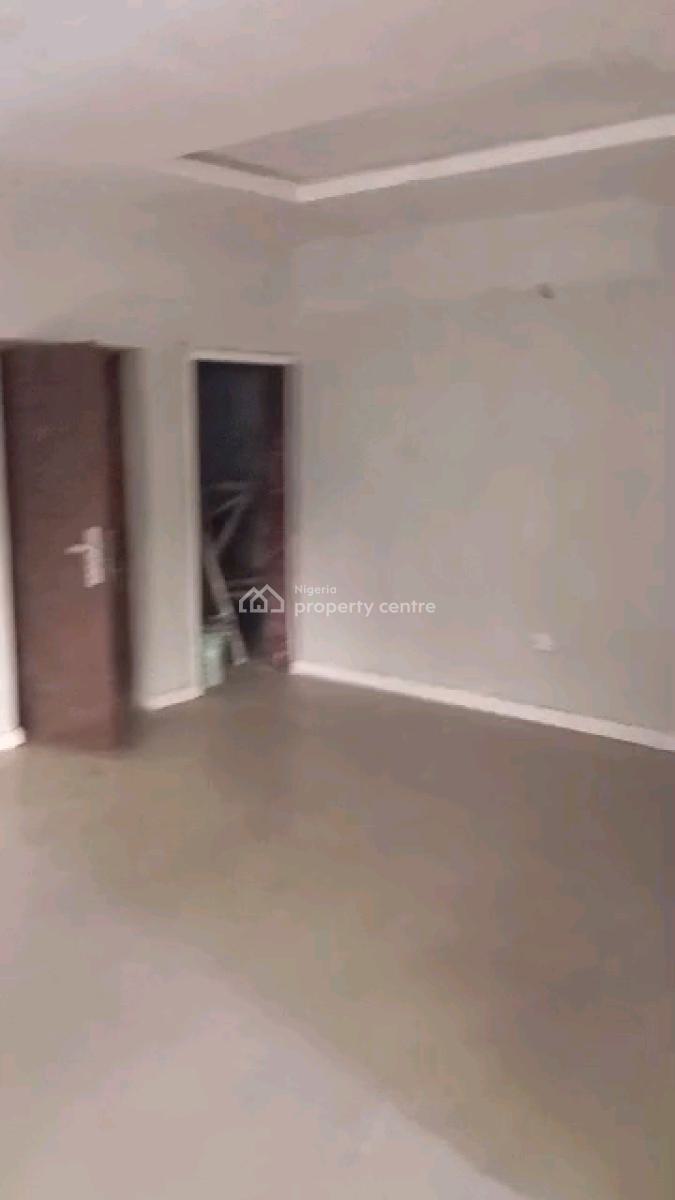 Decent 3 Bedroom Up Flat All Rooms Ensuite N Guest Toilet,, Mende, Maryland, Lagos, Flat / Apartment for Rent