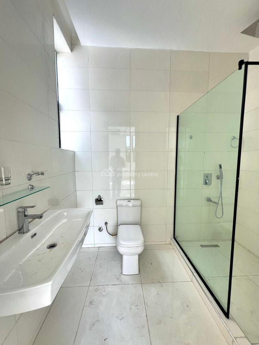 2 Bedroom Apartment with Elevator, Swimming Pool and Gym, Oniru, Victoria Island (vi), Lagos, Flat / Apartment for Sale