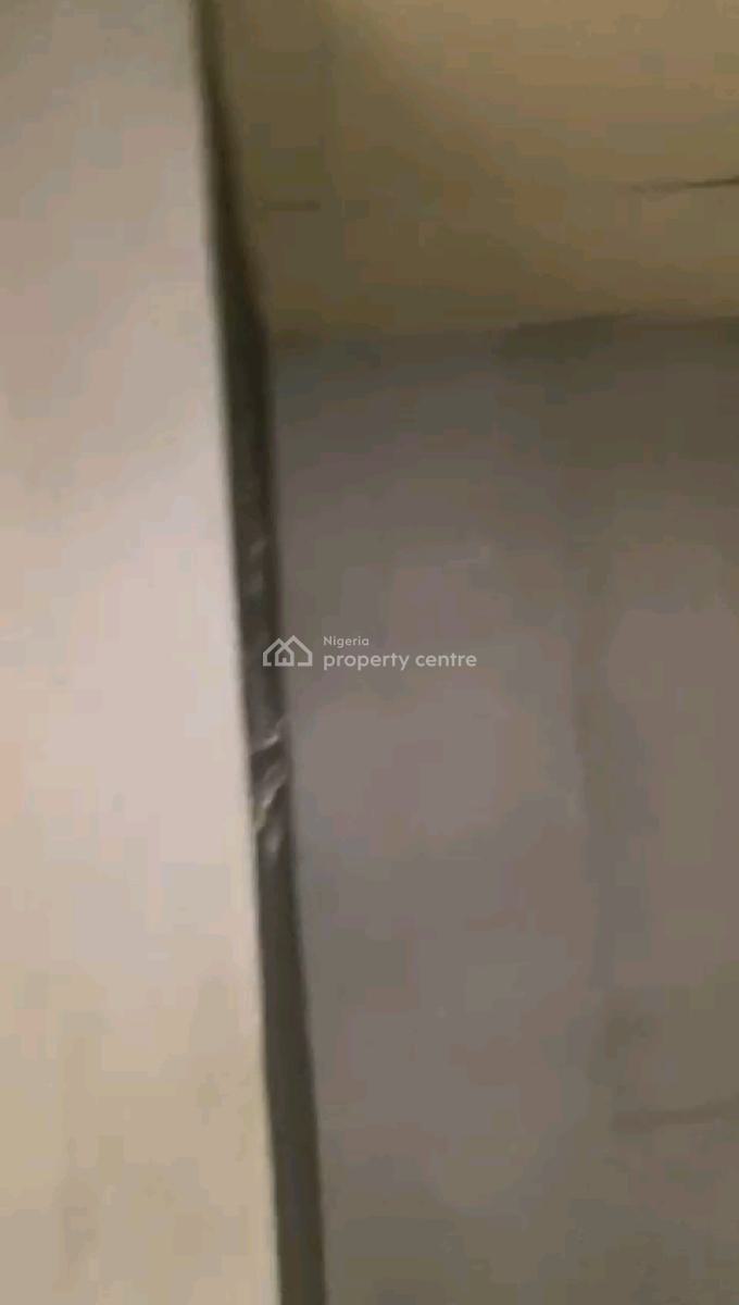 3bedroom Office Space with 2balcones,, Off Herbert Macauley Way, Adekunle, Yaba, Lagos, Office Space for Rent