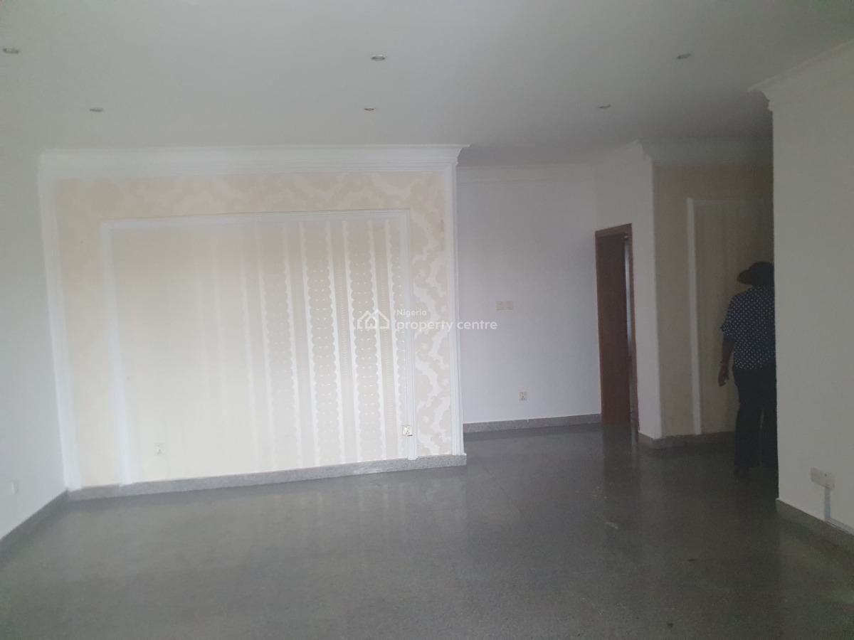 Serviced 2-bedroom Penthouse Apartment, Phase 1, Lekki, Lagos, Flat / Apartment for Rent