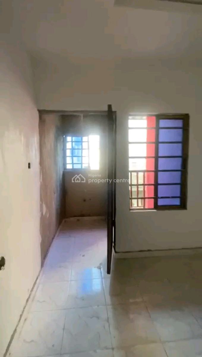 Studio Apartment All Tilled with Kitchen Cabinet, Soluyi, Gbagada, Lagos, Self Contain (single Rooms) for Rent