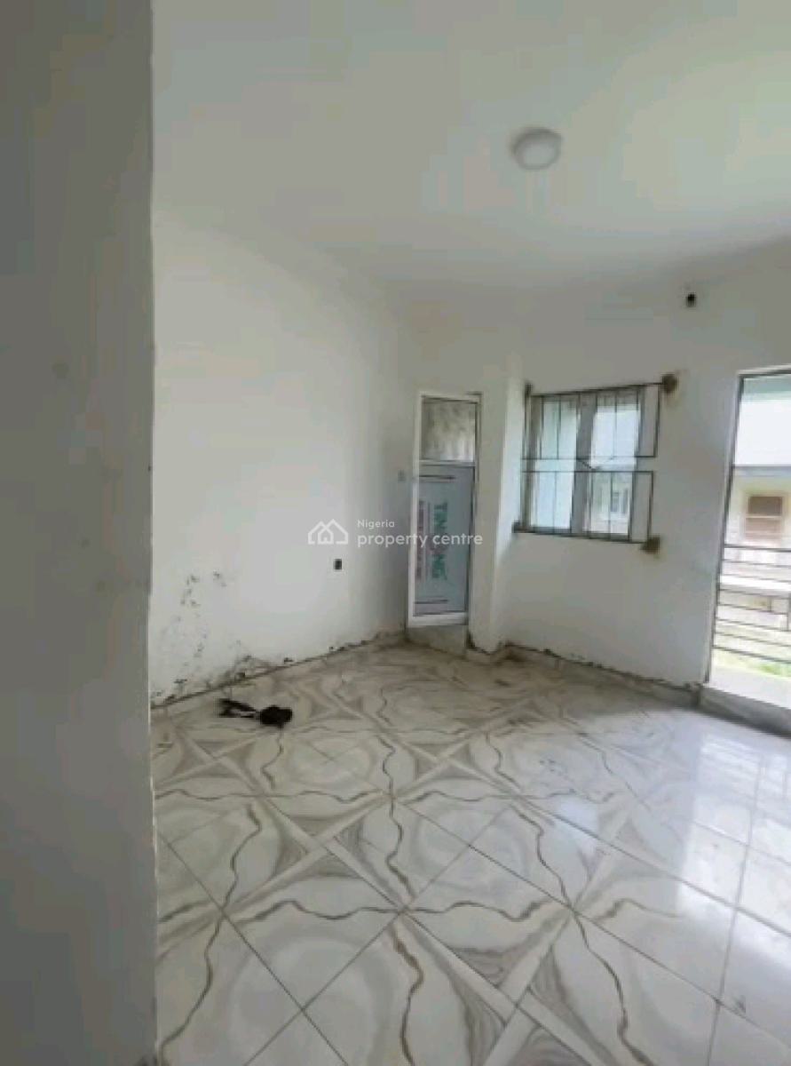 a Newly Built Miniflat, Pay and Pack in, Upstairs, Off Market Street, Shomolu, Lagos, Mini Flat (room and Parlour) for Rent
