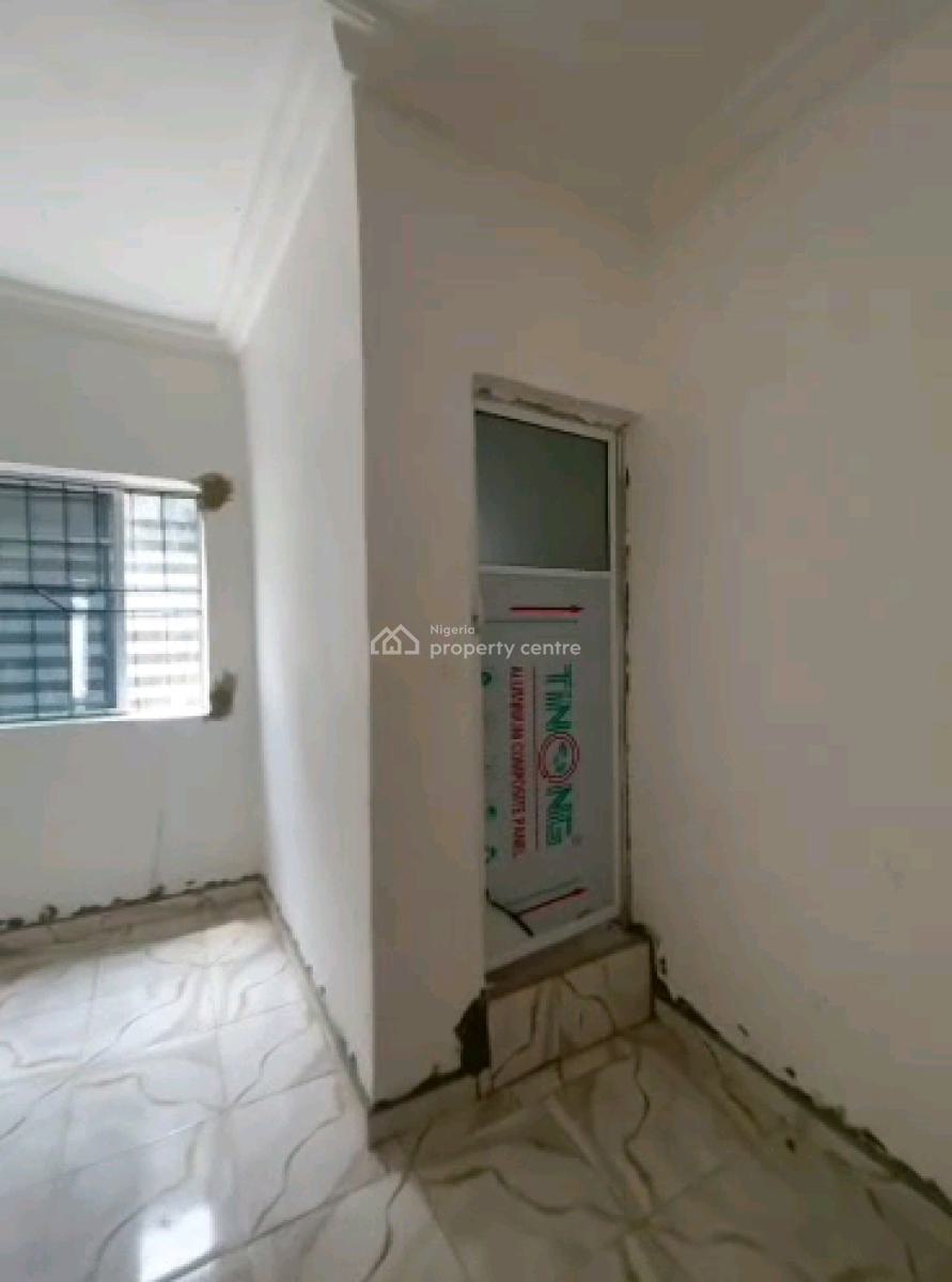 a Newly Built Miniflat, Pay and Pack in, Upstairs, Off Market Street, Shomolu, Lagos, Mini Flat (room and Parlour) for Rent