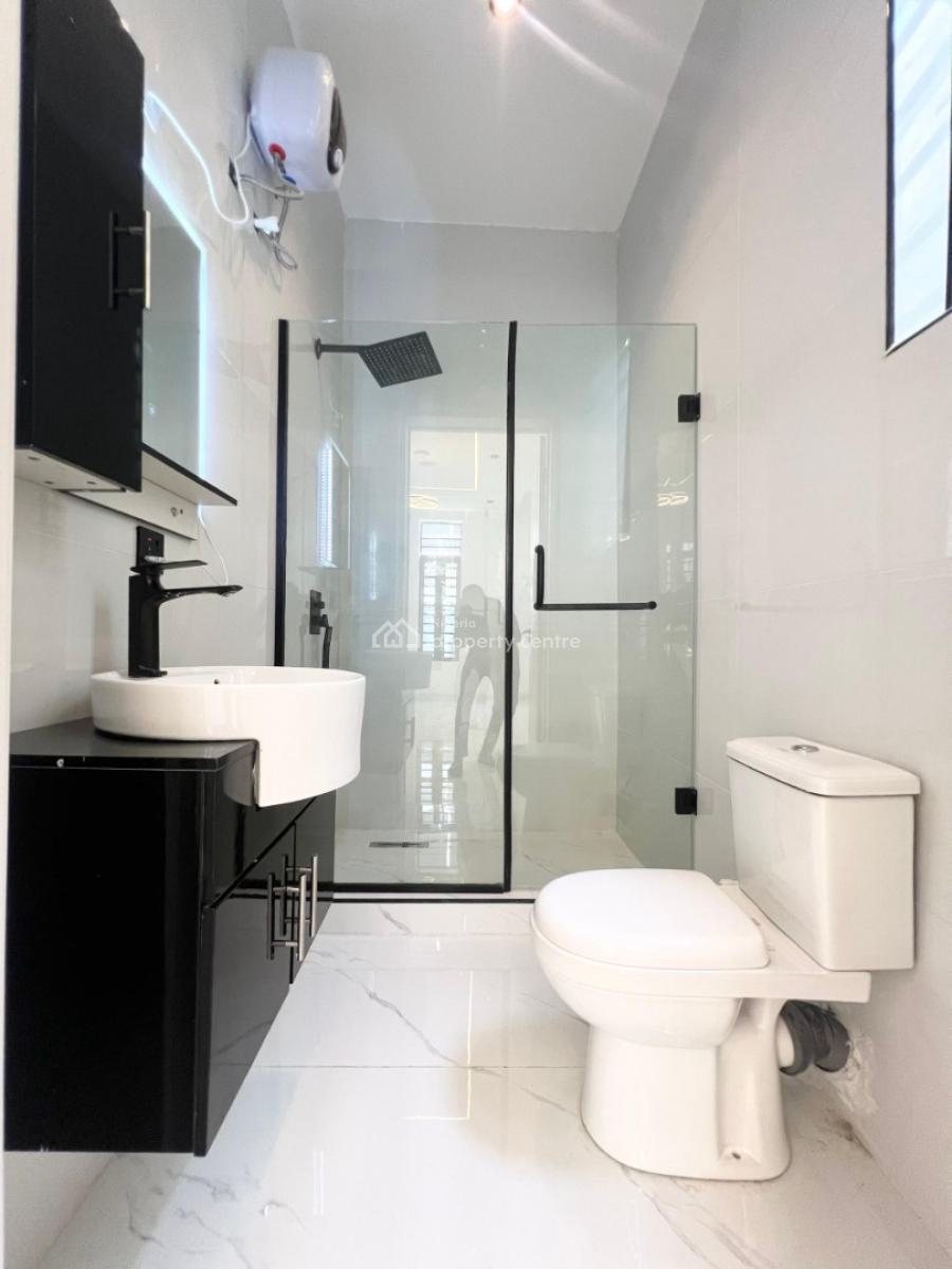 Fully Automated 5-bedroom Smart Triplex with Cinema, Penthouse & Pool, Chevron Drive Road, Lekki, Lagos, Detached Duplex for Sale