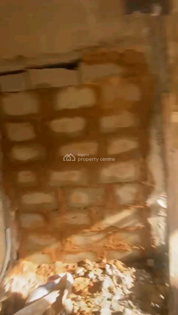 Newly Renovated Spacious 2bedroom Flat, Soluyi, Gbagada, Lagos, Flat / Apartment for Rent