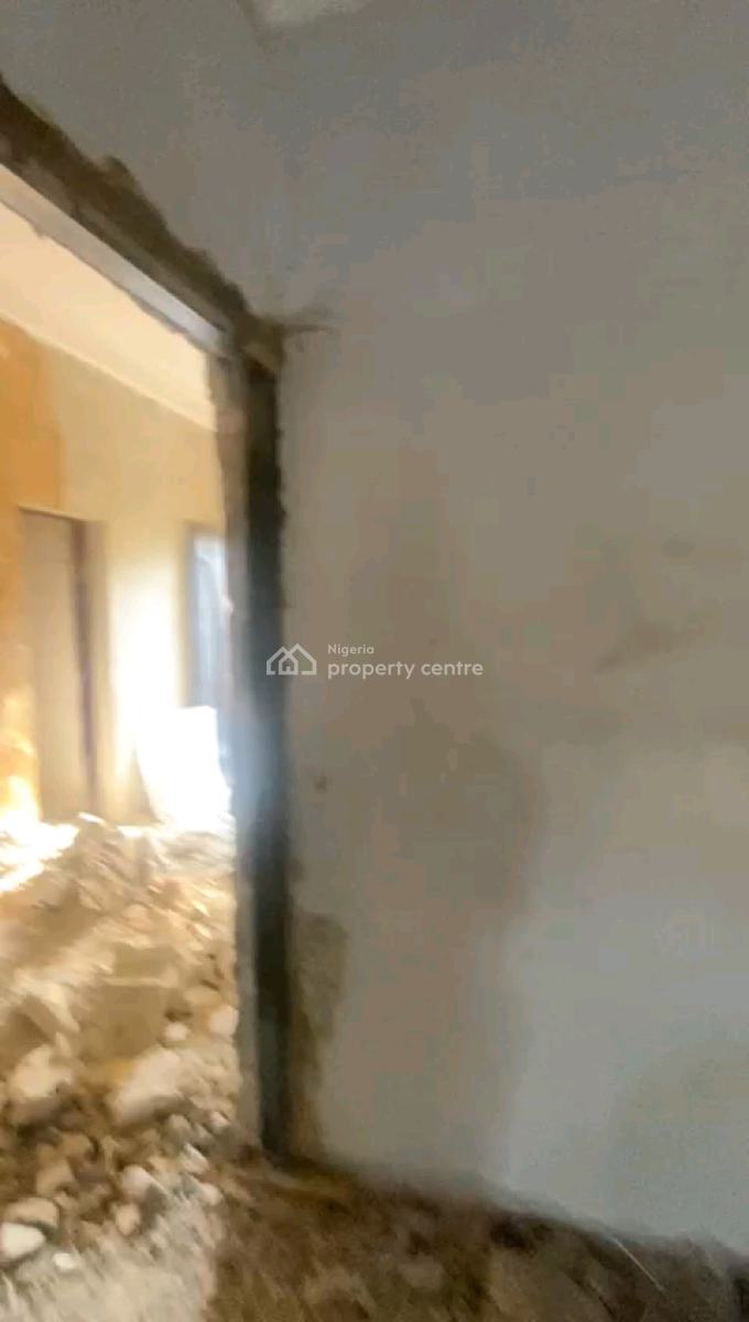 Newly Renovated Spacious 2bedroom Flat, Soluyi, Gbagada, Lagos, Flat / Apartment for Rent