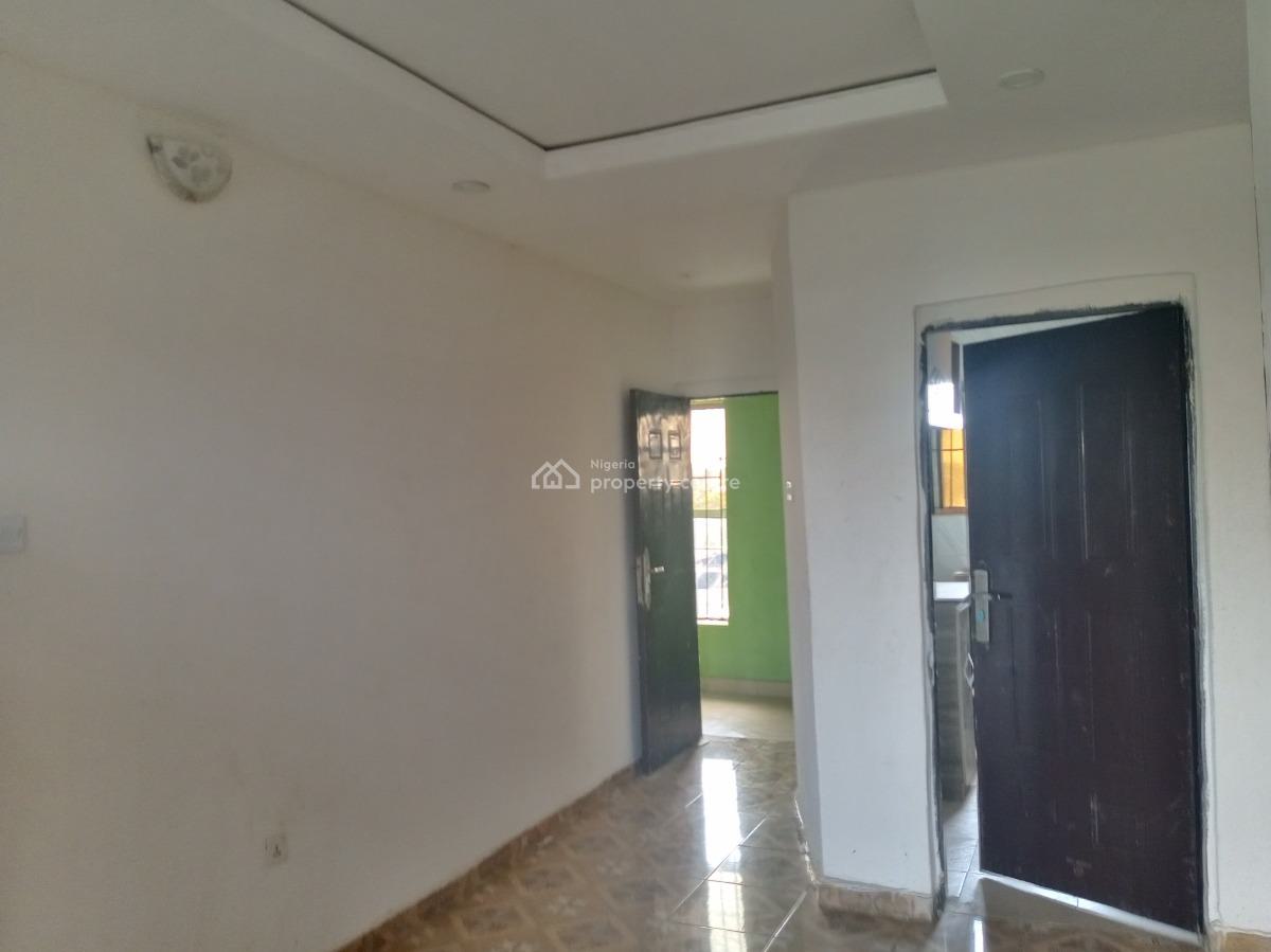 a Nice 2bedroom Flat, Lbs, Palm Villa, Olokonla, Ajah, Lagos, Flat / Apartment for Rent