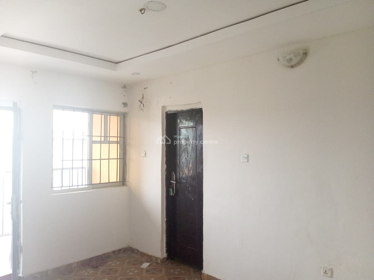 a Nice 2bedroom Flat, Lbs, Palm Villa, Olokonla, Ajah, Lagos, Flat / Apartment for Rent