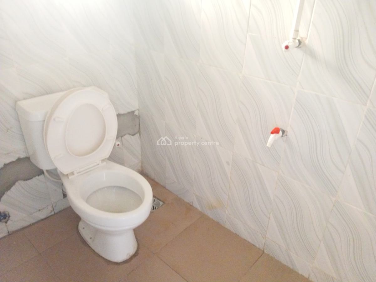 a Nice 2bedroom Flat, Lbs, Palm Villa, Olokonla, Ajah, Lagos, Flat / Apartment for Rent