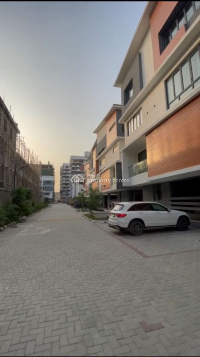 3/4 Bedroom Maisonette, Lekki Phase 1, Lekki, Lagos, Flat / Apartment Short Let