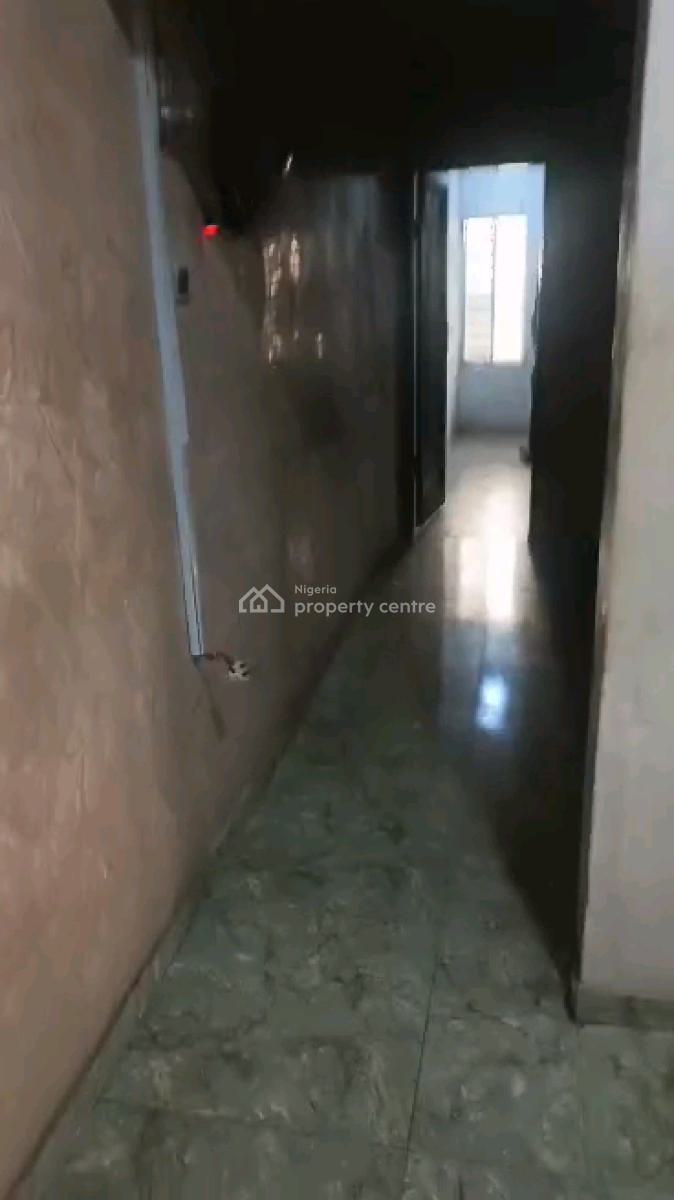Miniflat at Adekunle Yaba, Adekunle, Yaba, Lagos, Mini Flat (room and Parlour) for Rent