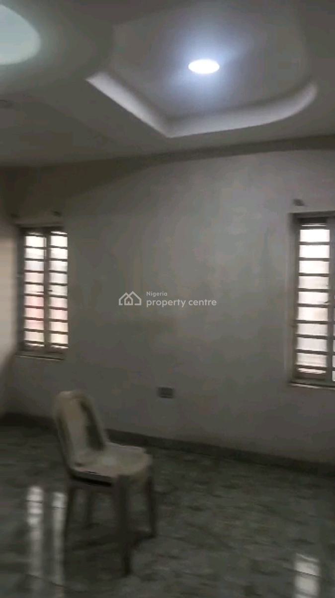 Miniflat at Adekunle Yaba, Adekunle, Yaba, Lagos, Mini Flat (room and Parlour) for Rent