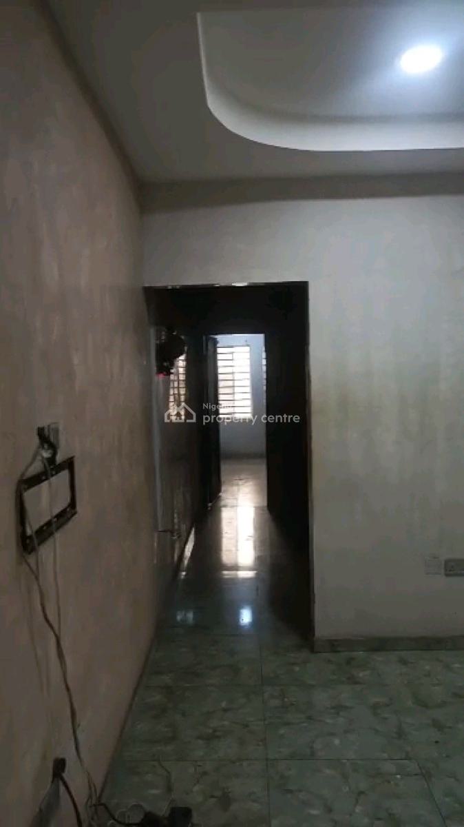 Miniflat at Adekunle Yaba, Adekunle, Yaba, Lagos, Mini Flat (room and Parlour) for Rent