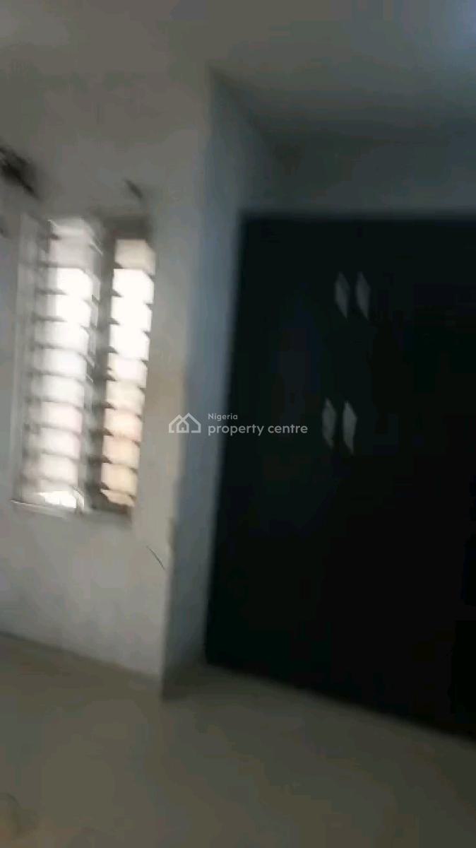 Miniflat at Adekunle Yaba, Adekunle, Yaba, Lagos, Mini Flat (room and Parlour) for Rent