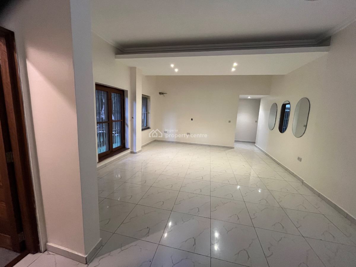 Spacious 2 Bedroom Apartment on The Ground Floor, Oniru Estate, Oniru, Victoria Island (vi), Lagos, Flat / Apartment for Rent