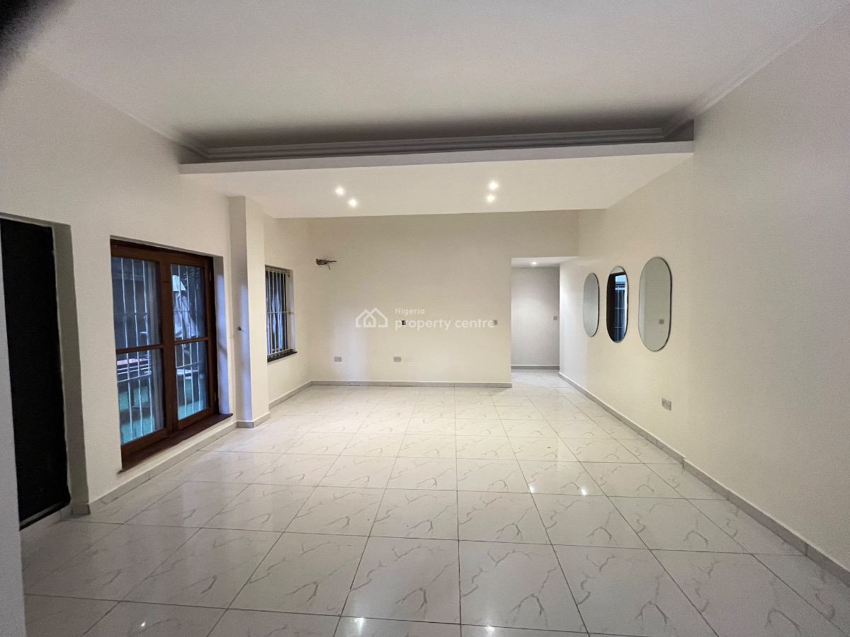 Spacious 2 Bedroom Apartment on The Ground Floor, Oniru Estate, Oniru, Victoria Island (vi), Lagos, Flat / Apartment for Rent
