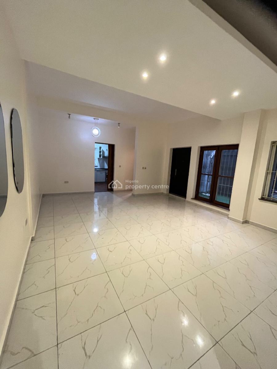 Spacious 2 Bedroom Apartment on The Ground Floor, Oniru Estate, Oniru, Victoria Island (vi), Lagos, Flat / Apartment for Rent