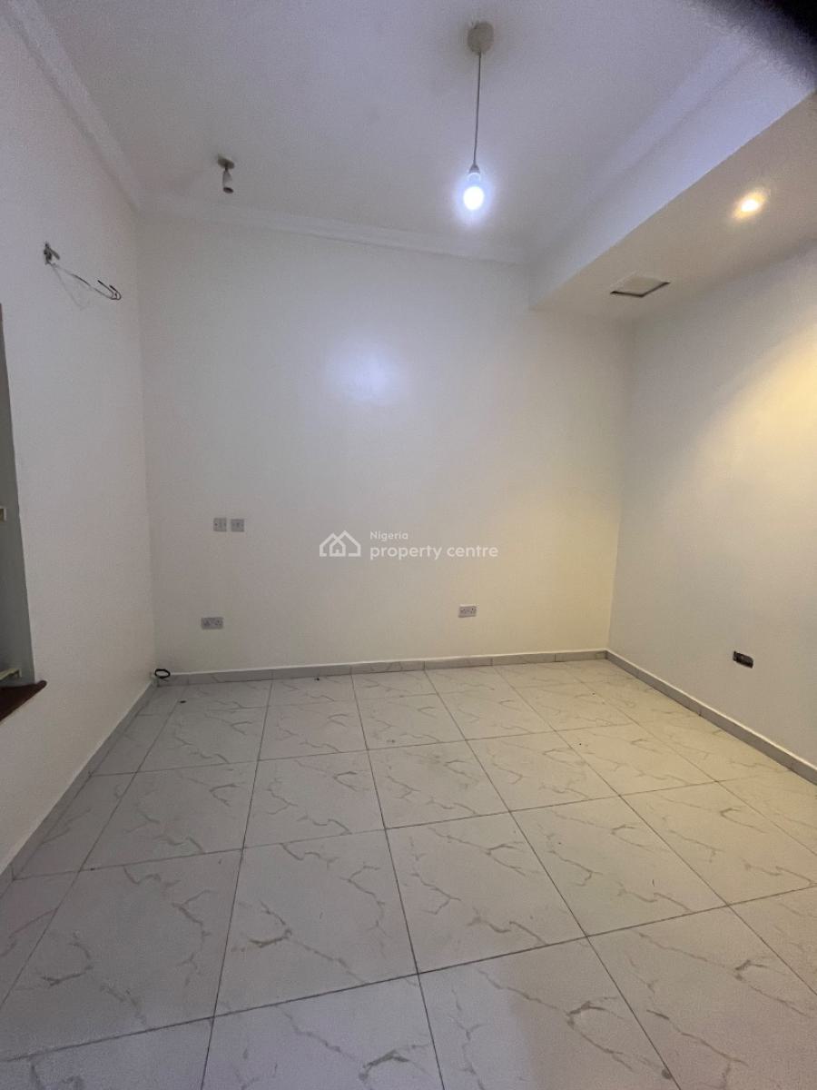 Spacious 2 Bedroom Apartment on The Ground Floor, Oniru Estate, Oniru, Victoria Island (vi), Lagos, Flat / Apartment for Rent