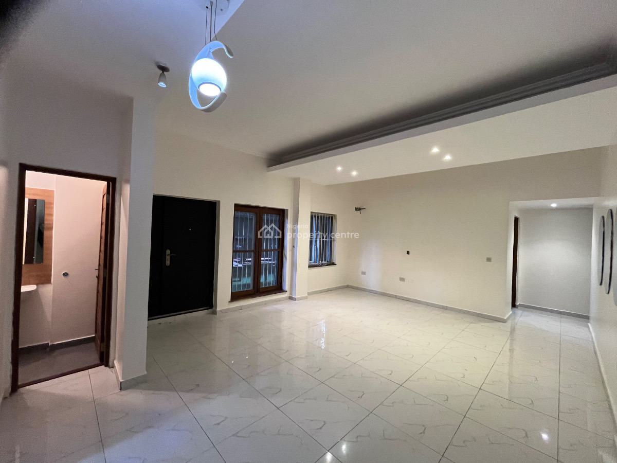 Spacious 2 Bedroom Apartment on The Ground Floor, Oniru Estate, Oniru, Victoria Island (vi), Lagos, Flat / Apartment for Rent