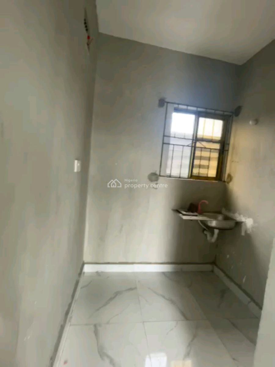 Newly Built, and Very Spacious Studio Apartment, Sungas Bus Stop, Shomolu, Lagos, Self Contain (single Rooms) for Rent
