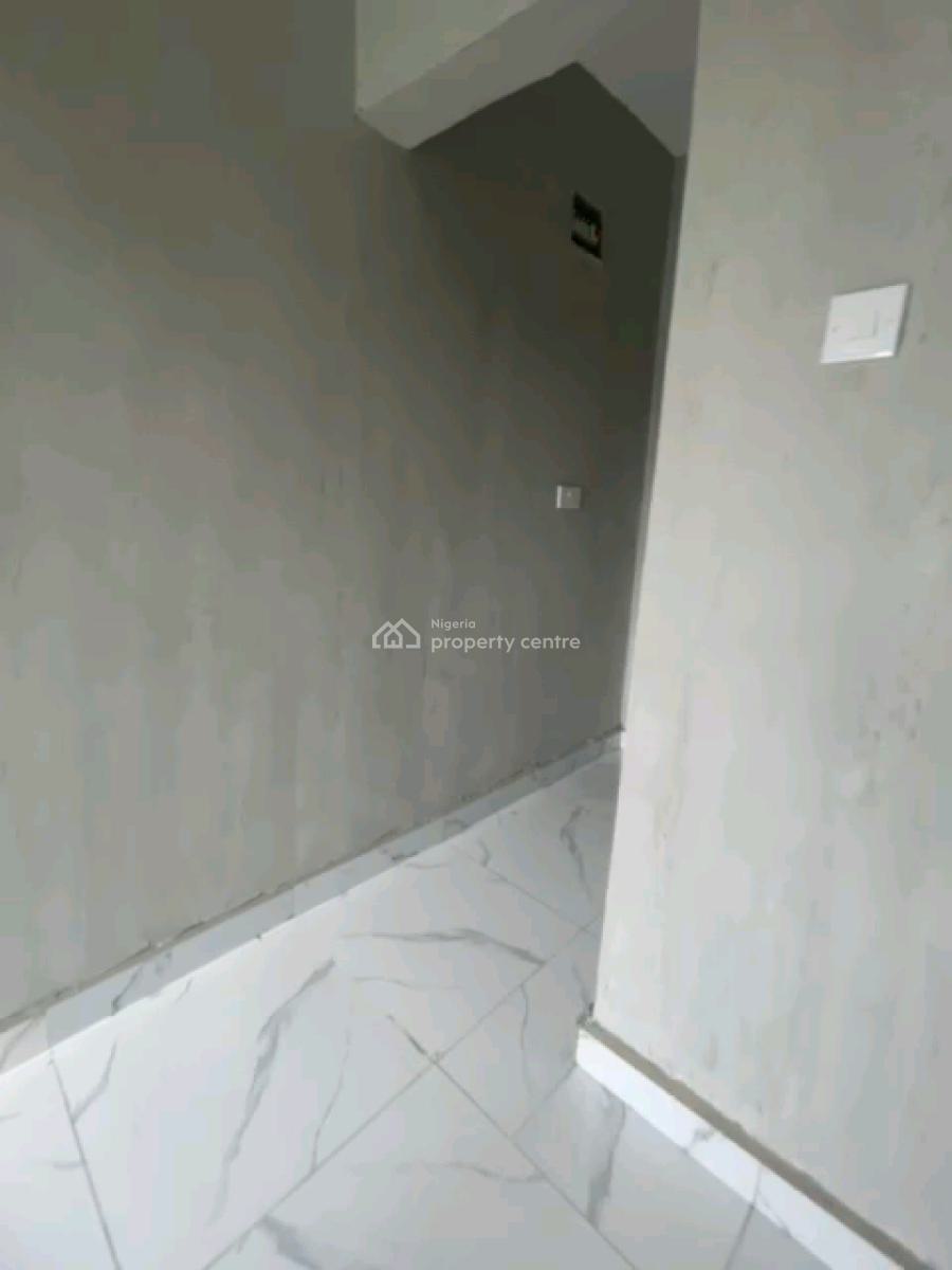 Newly Built, and Very Spacious Studio Apartment, Sungas Bus Stop, Shomolu, Lagos, Self Contain (single Rooms) for Rent