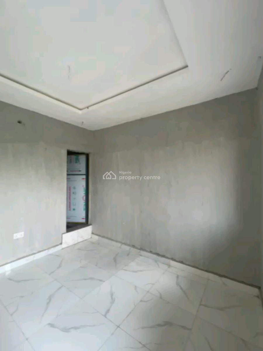 Newly Built, and Very Spacious Studio Apartment, Sungas Bus Stop, Shomolu, Lagos, Self Contain (single Rooms) for Rent