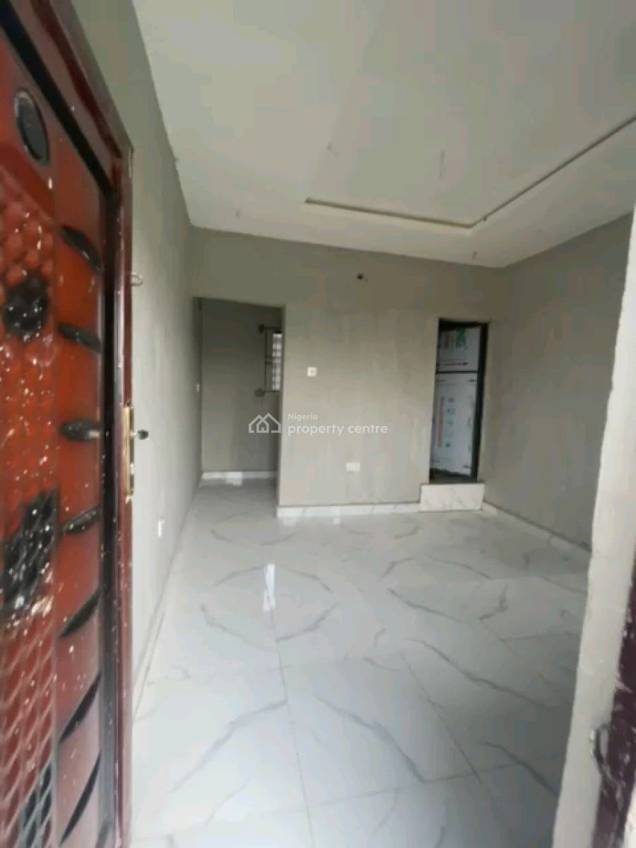 Newly Built, and Very Spacious Studio Apartment, Sungas Bus Stop, Shomolu, Lagos, Self Contain (single Rooms) for Rent